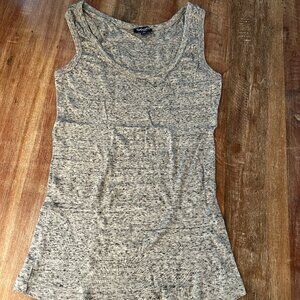 Splendid heather grey XS tank with curved hem